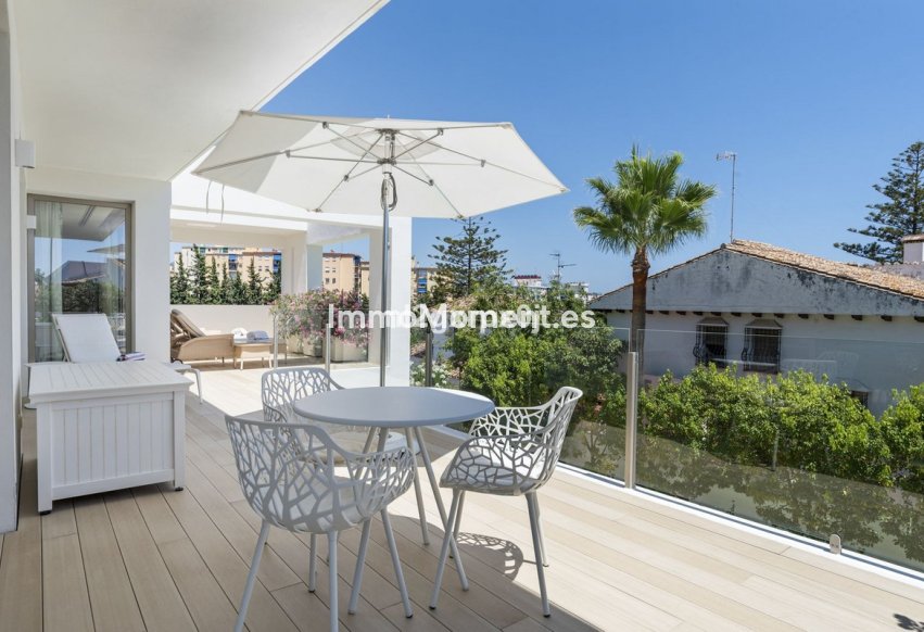 Reventa - Villa independiente - Marbella - Marbella Centro