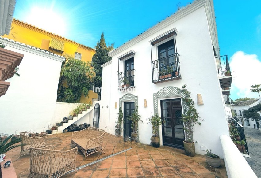 Reventa - Villa independiente - Marbella - Marbella Centro
