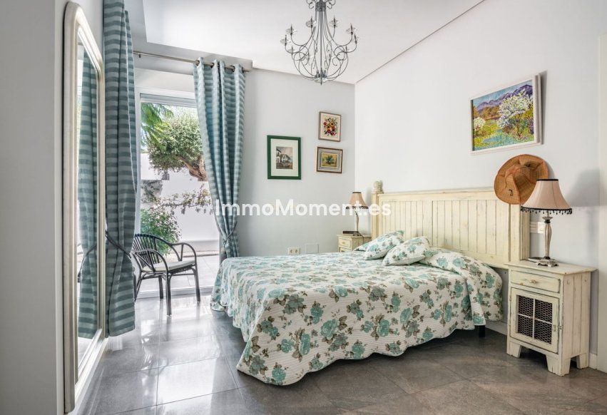 Reventa - Villa independiente - Marbella - Marbella Centro