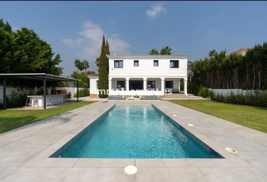 Reventa - Villa independiente - Marbella - Marbella Centro