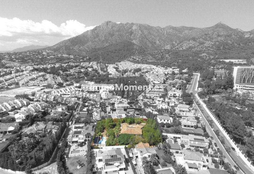 Reventa - Villa independiente - Marbella - Marbella Centro