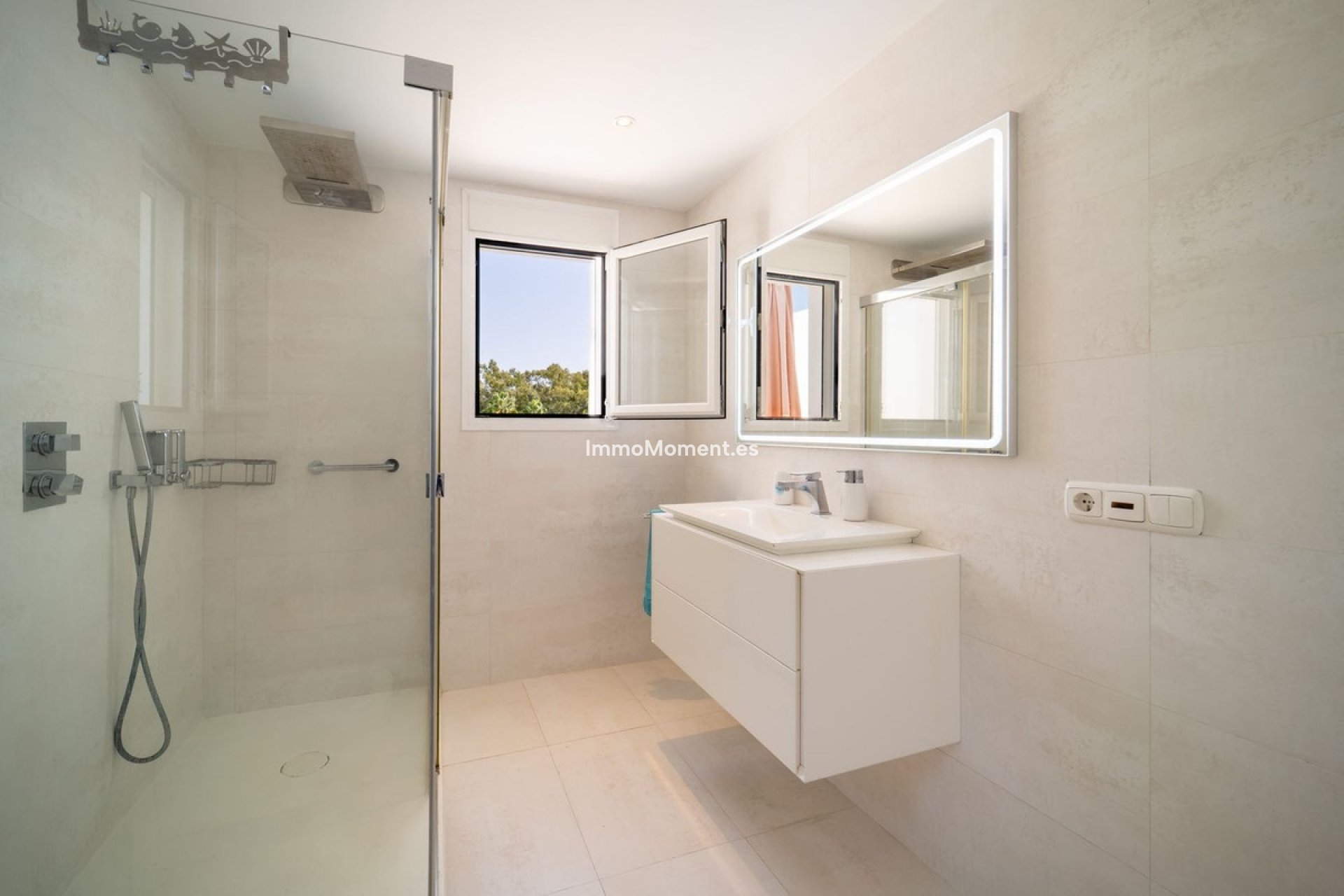 Reventa - Villa independiente - Marbella - Marbesa
