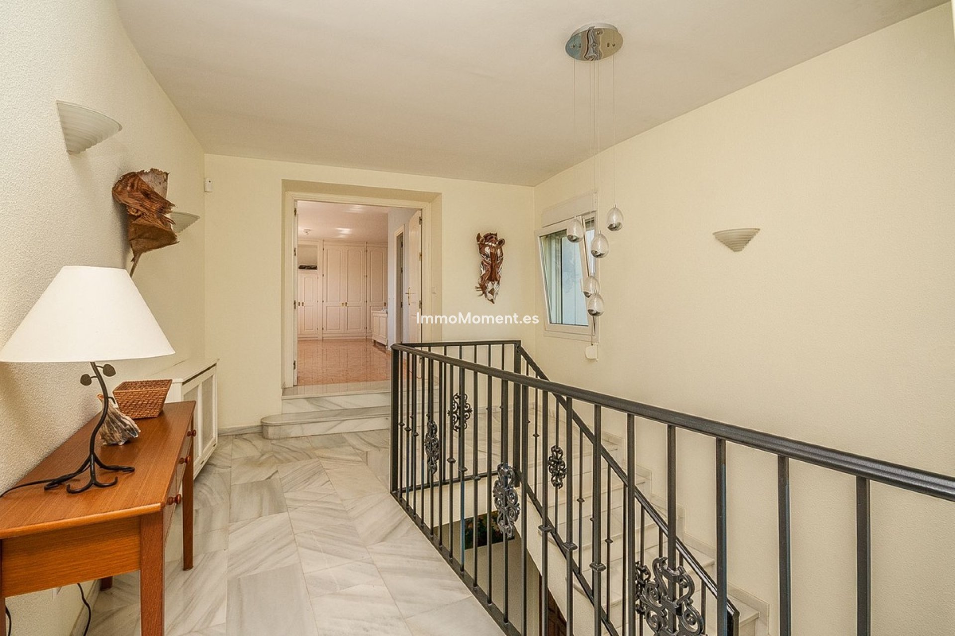Reventa - Villa independiente - Marbella - Marbesa