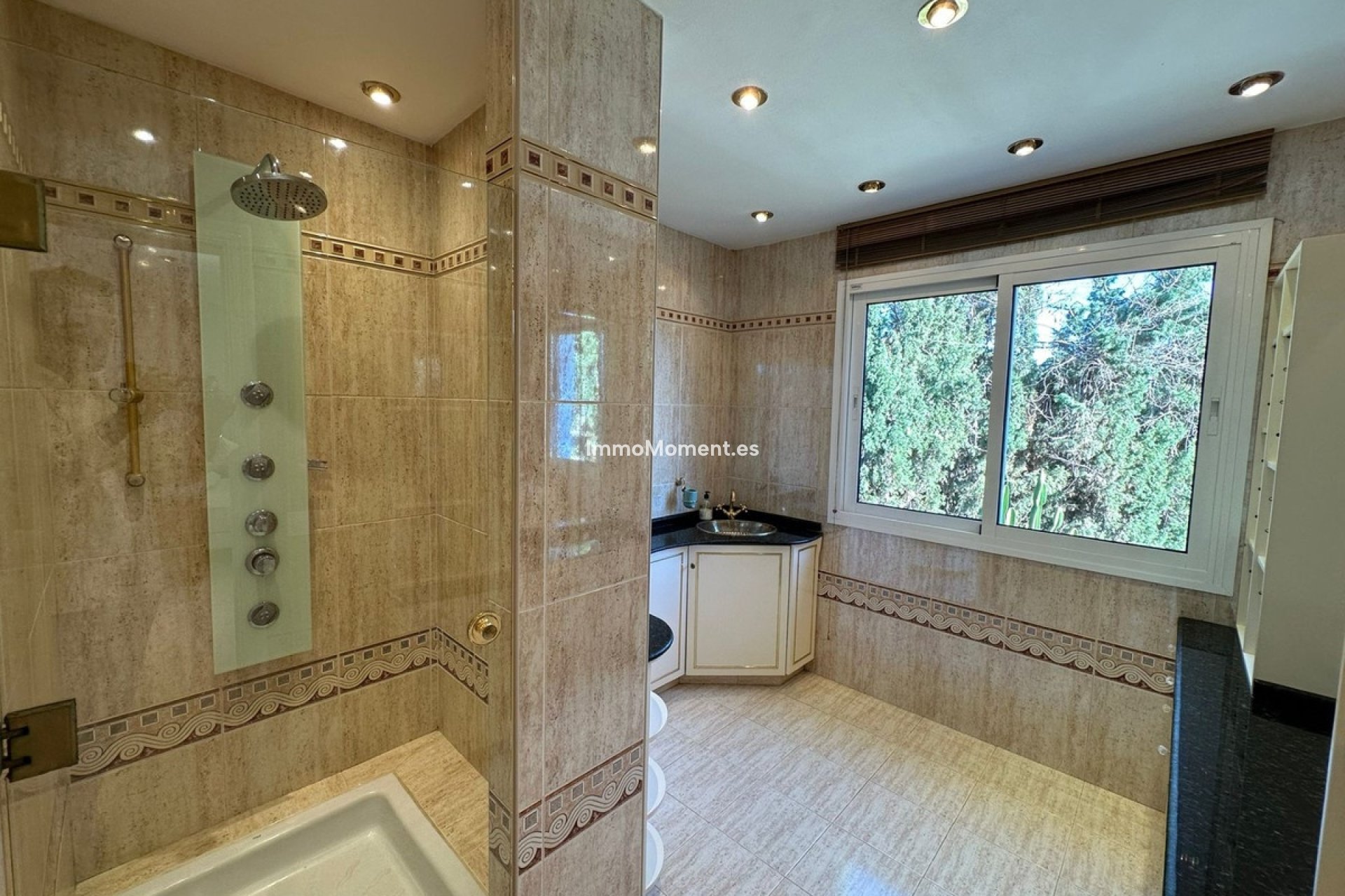 Reventa - Villa independiente - Marbella - Marbesa
