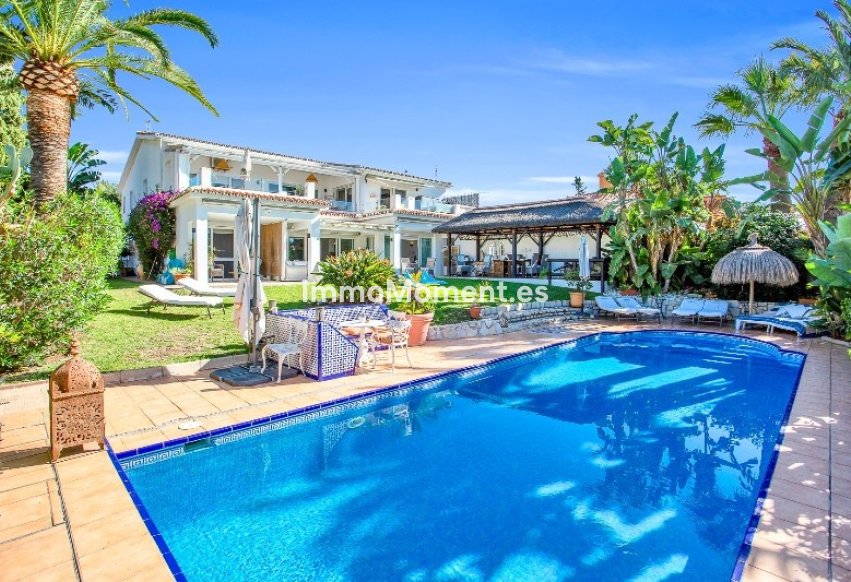 Reventa - Villa independiente - Marbella - Marbesa