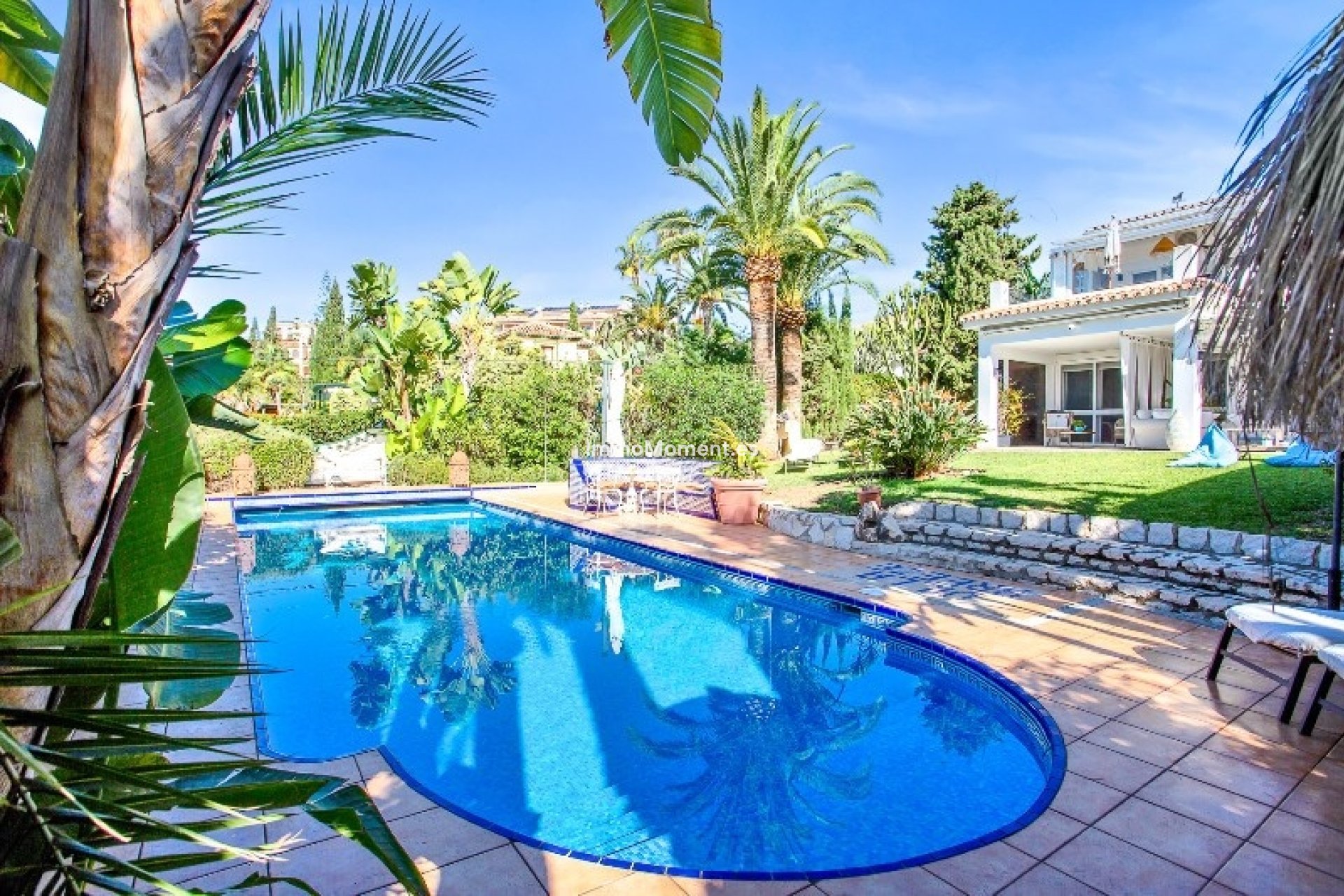 Reventa - Villa independiente - Marbella - Marbesa