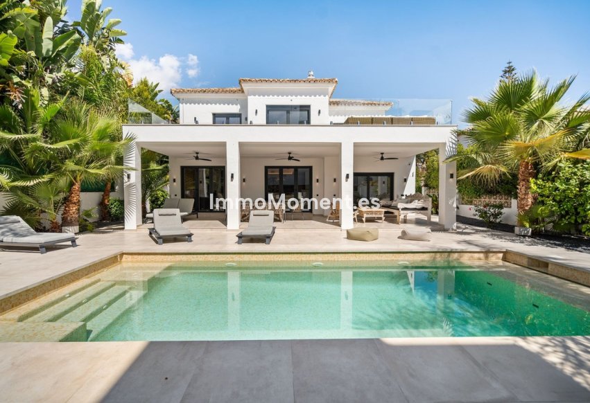 Reventa - Villa independiente - Marbella - Marbesa
