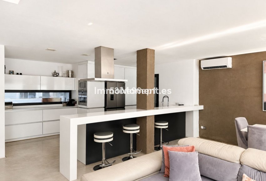 Reventa - Villa independiente - Marbella - Nueva Andalucía