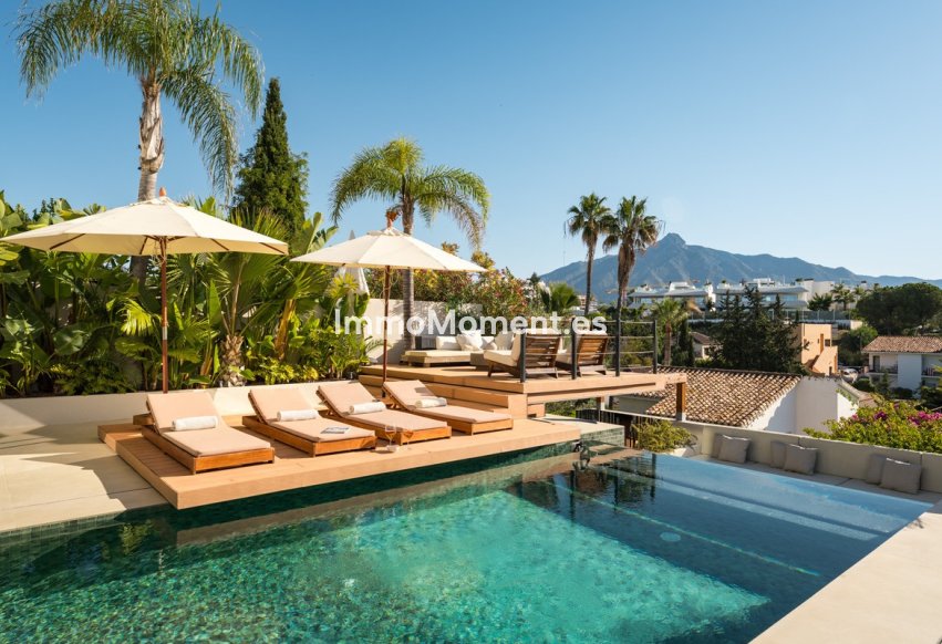 Reventa - Villa independiente - Marbella - Nueva Andalucía