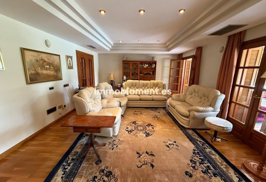 Reventa - Villa independiente - Marbella - Nueva Andalucía