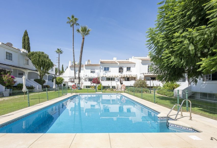 Reventa - Villa independiente - Marbella - Nueva Andalucía