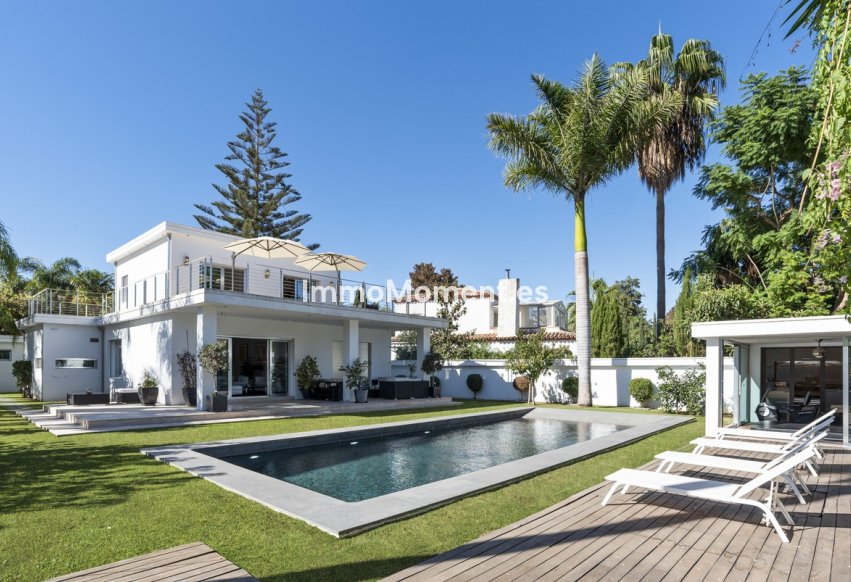 Reventa - Villa independiente - Marbella - Nueva Andalucía