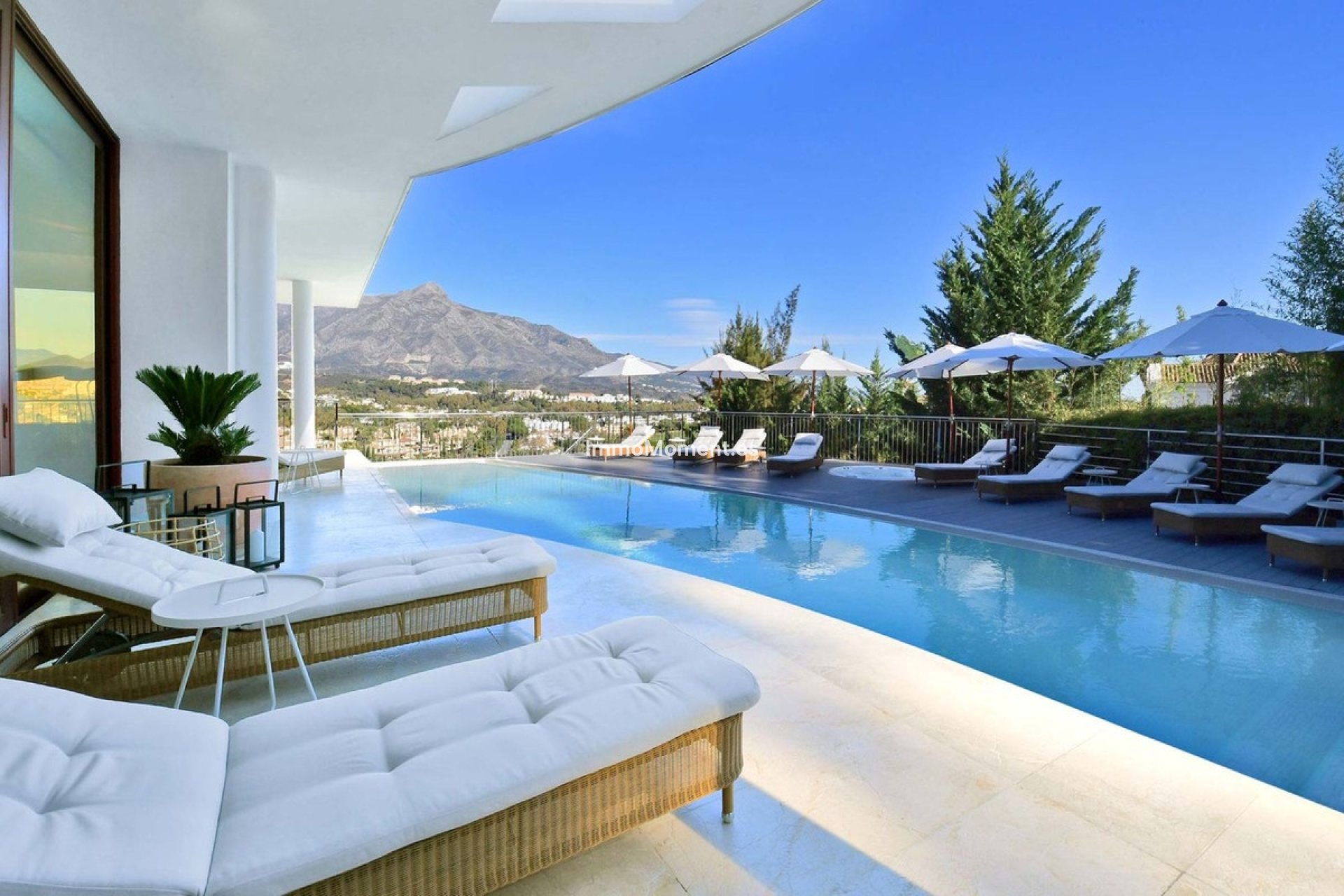 Reventa - Villa independiente - Marbella - Nueva Andalucía