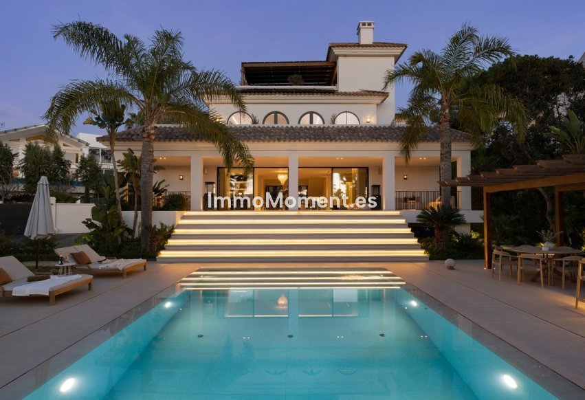 Reventa - Villa independiente - Marbella - Nueva Andalucía