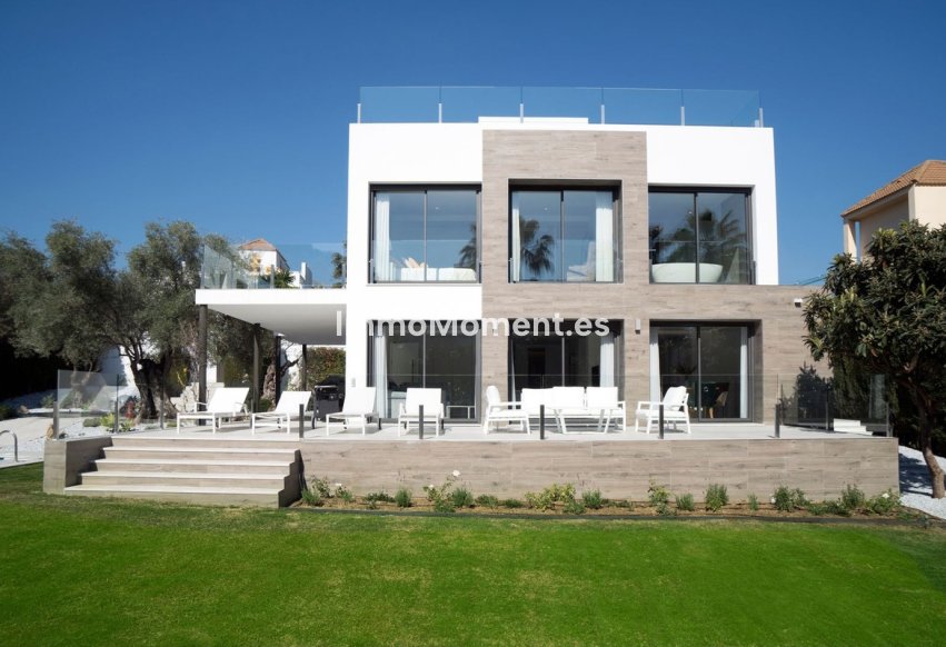 Reventa - Villa independiente - Marbella - Nueva Andalucía