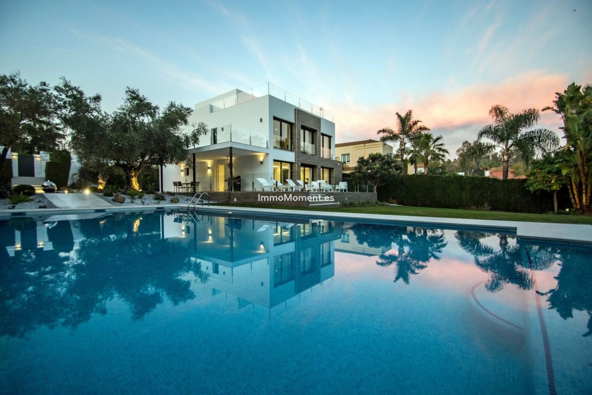 Reventa - Villa independiente - Marbella - Nueva Andalucía