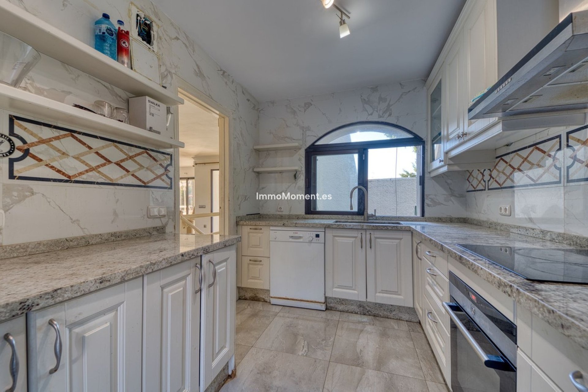 Reventa - Villa independiente - Marbella - Nueva Andalucía
