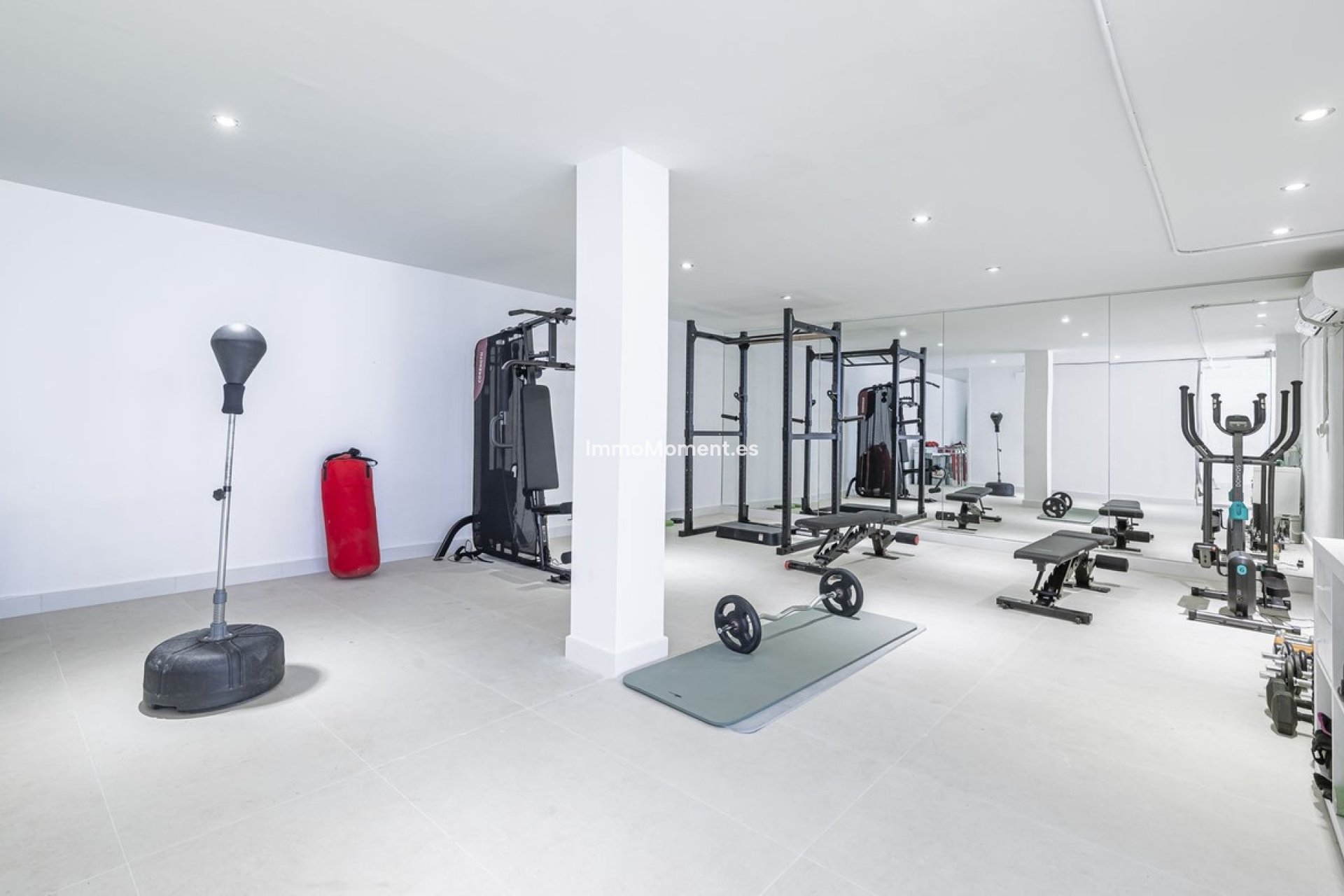 Reventa - Villa independiente - Marbella - Nueva Andalucía