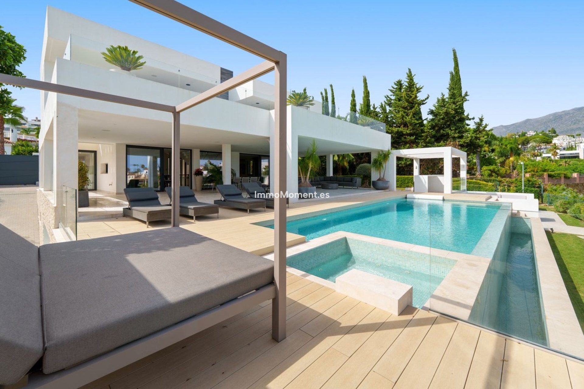 Reventa - Villa independiente - Marbella - Nueva Andalucía