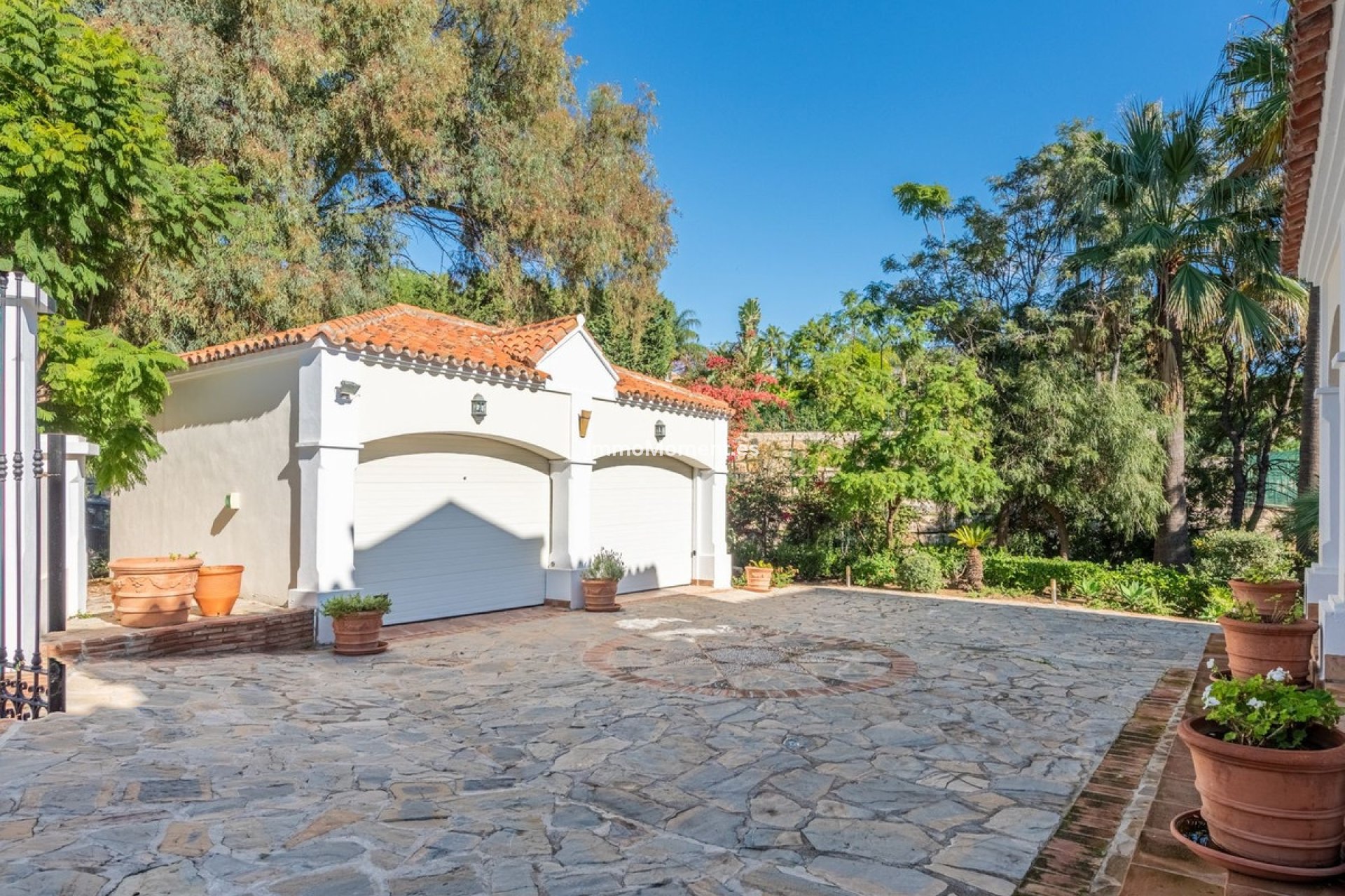 Reventa - Villa independiente - Marbella - Nueva Andalucía