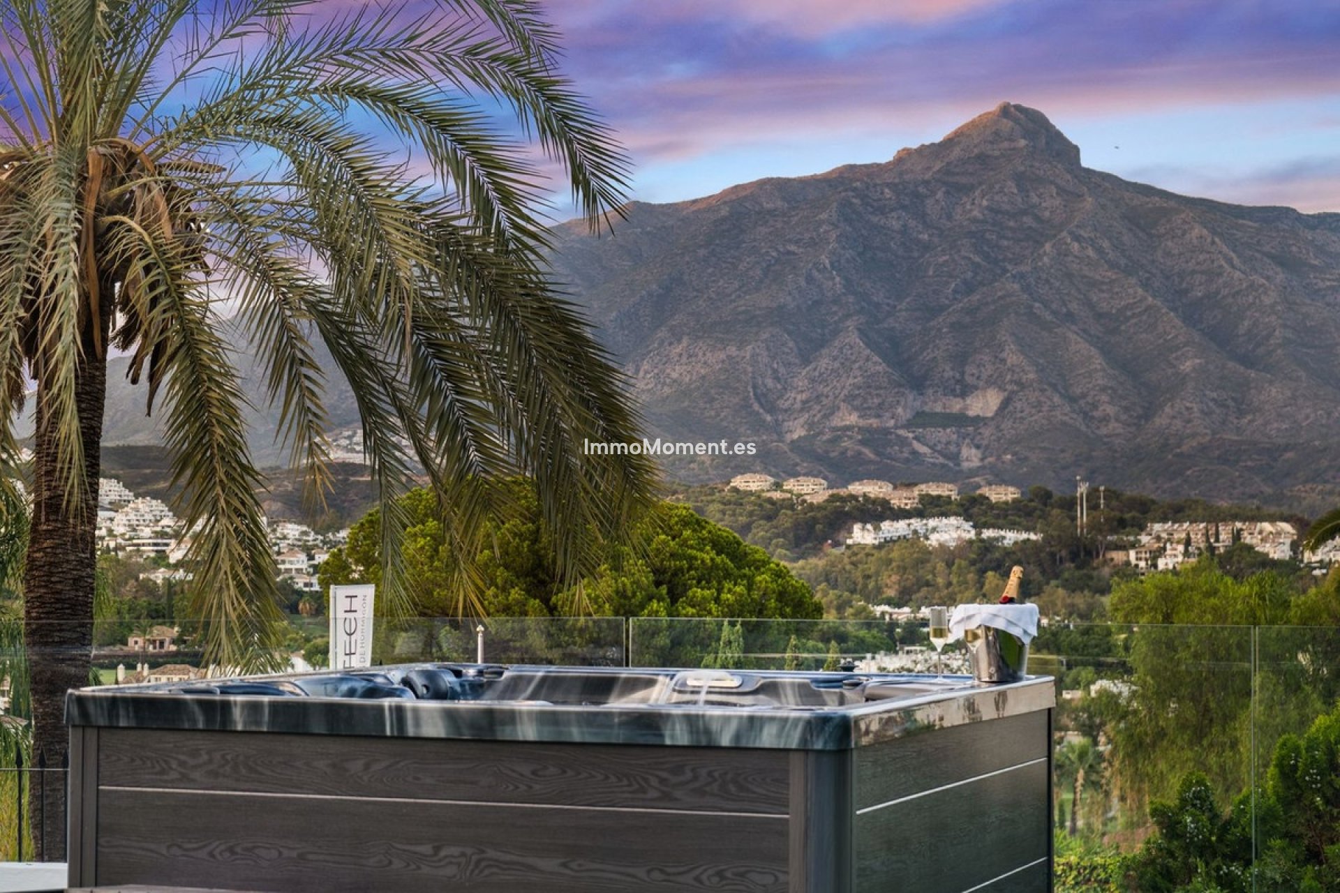 Reventa - Villa independiente - Marbella - Nueva Andalucía