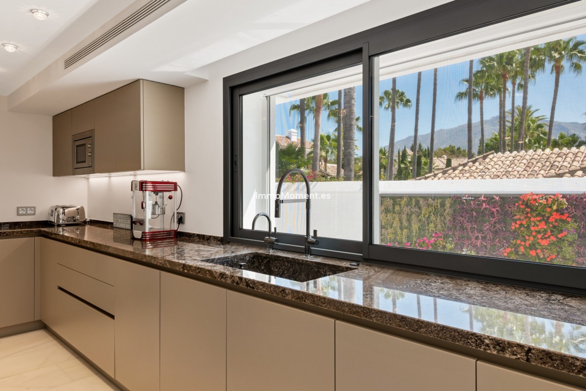 Reventa - Villa independiente - Marbella - Nueva Andalucía