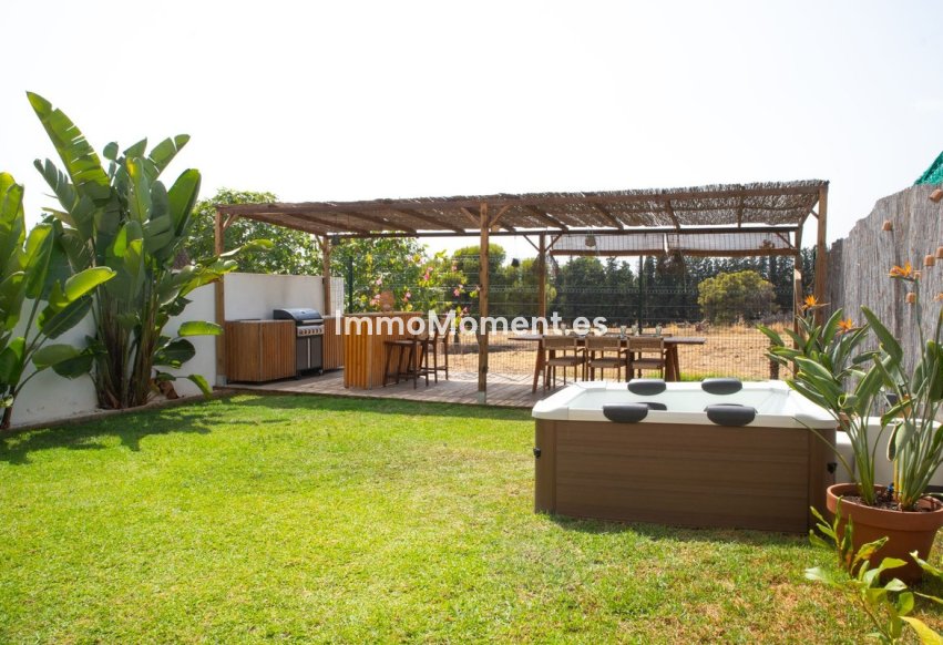 Reventa - Villa independiente - Marbella - Nueva Andalucía
