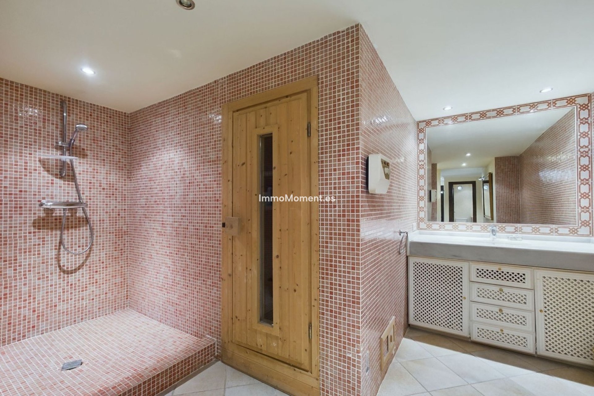 Reventa - Villa independiente - Marbella - Nueva Andalucía