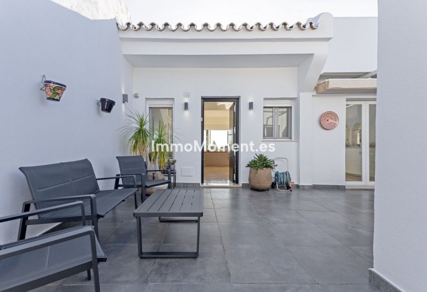 Reventa - Villa independiente - Marbella - Nueva Andalucía