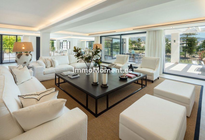 Reventa - Villa independiente - Marbella - Nueva Andalucía