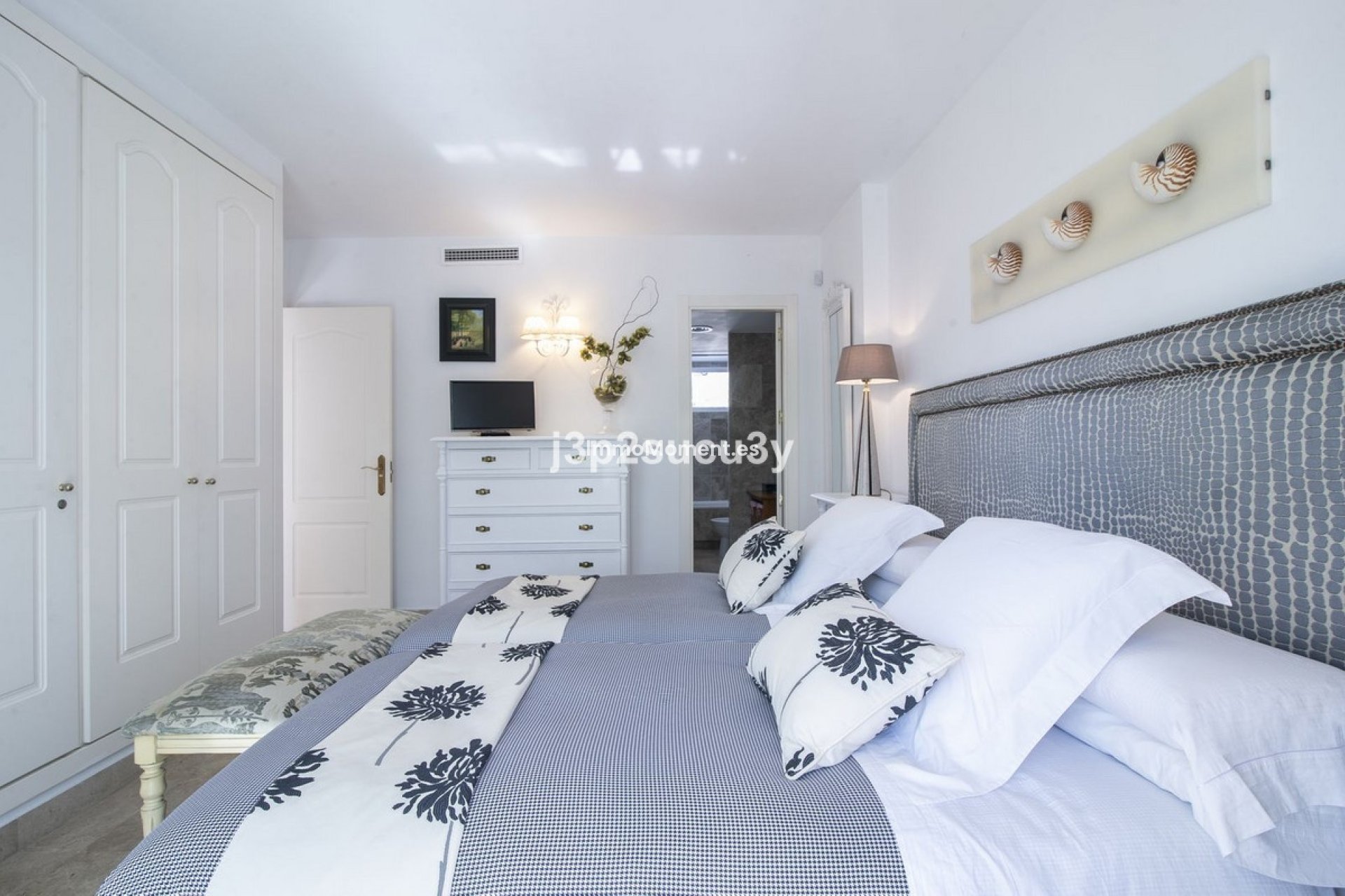 Reventa - Villa independiente - Marbella - Nueva Andalucía
