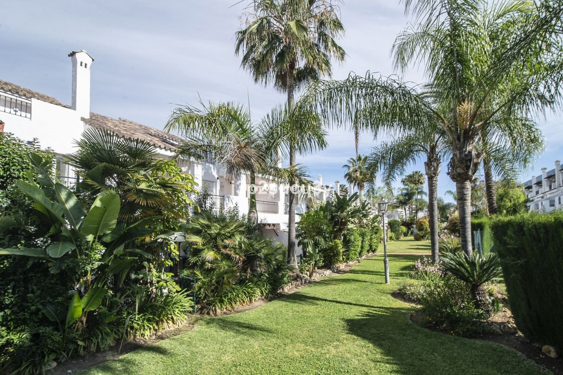 Reventa - Villa independiente - Marbella - Nueva Andalucía