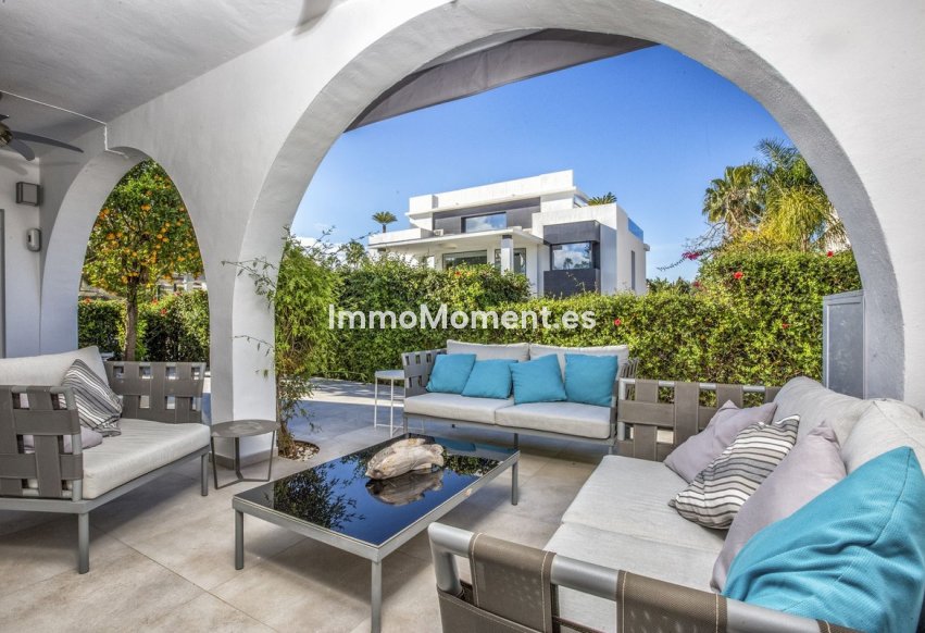Reventa - Villa independiente - Marbella - Nueva Andalucía