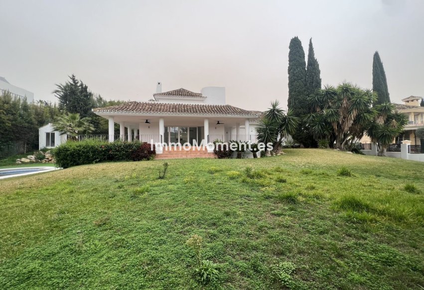 Reventa - Villa independiente - Marbella - Nueva Andalucía
