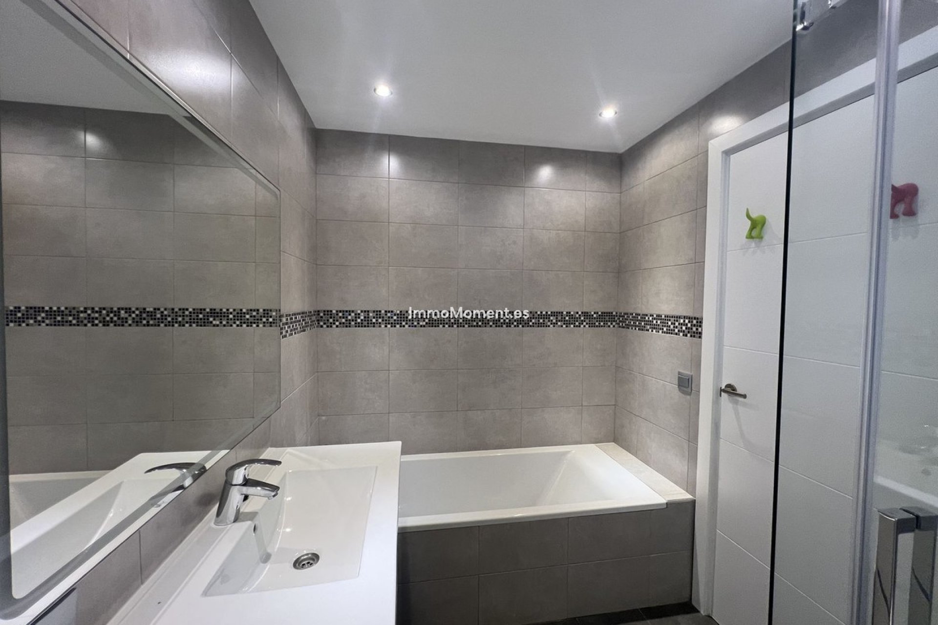 Reventa - Villa independiente - Marbella - Nueva Andalucía