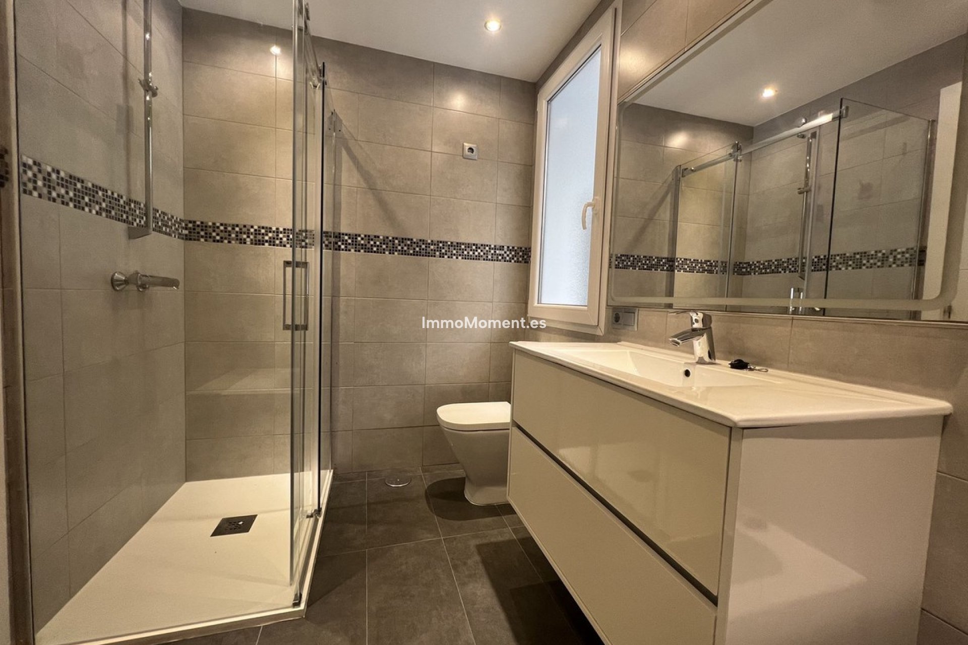 Reventa - Villa independiente - Marbella - Nueva Andalucía