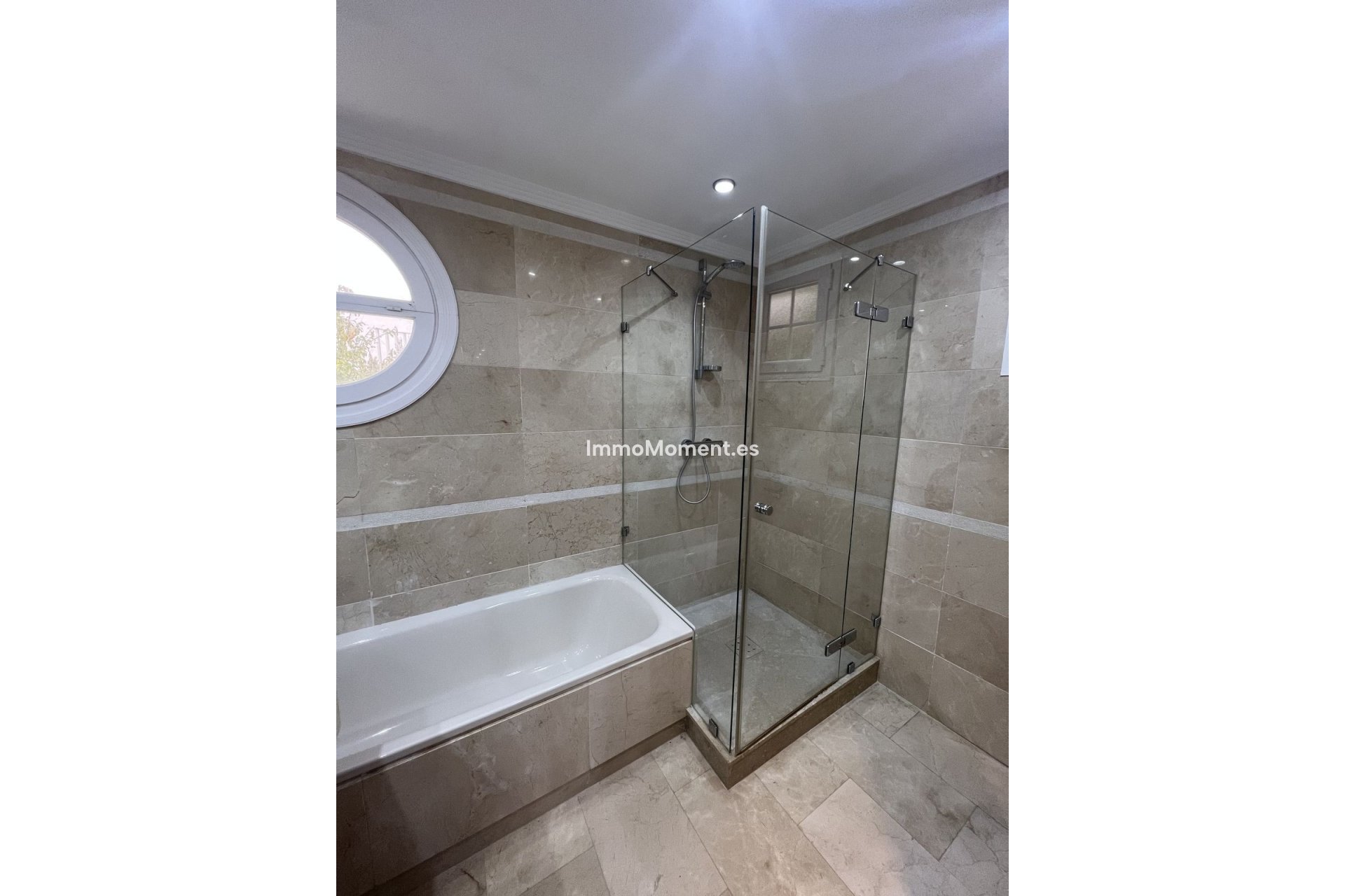 Reventa - Villa independiente - Marbella - Nueva Andalucía