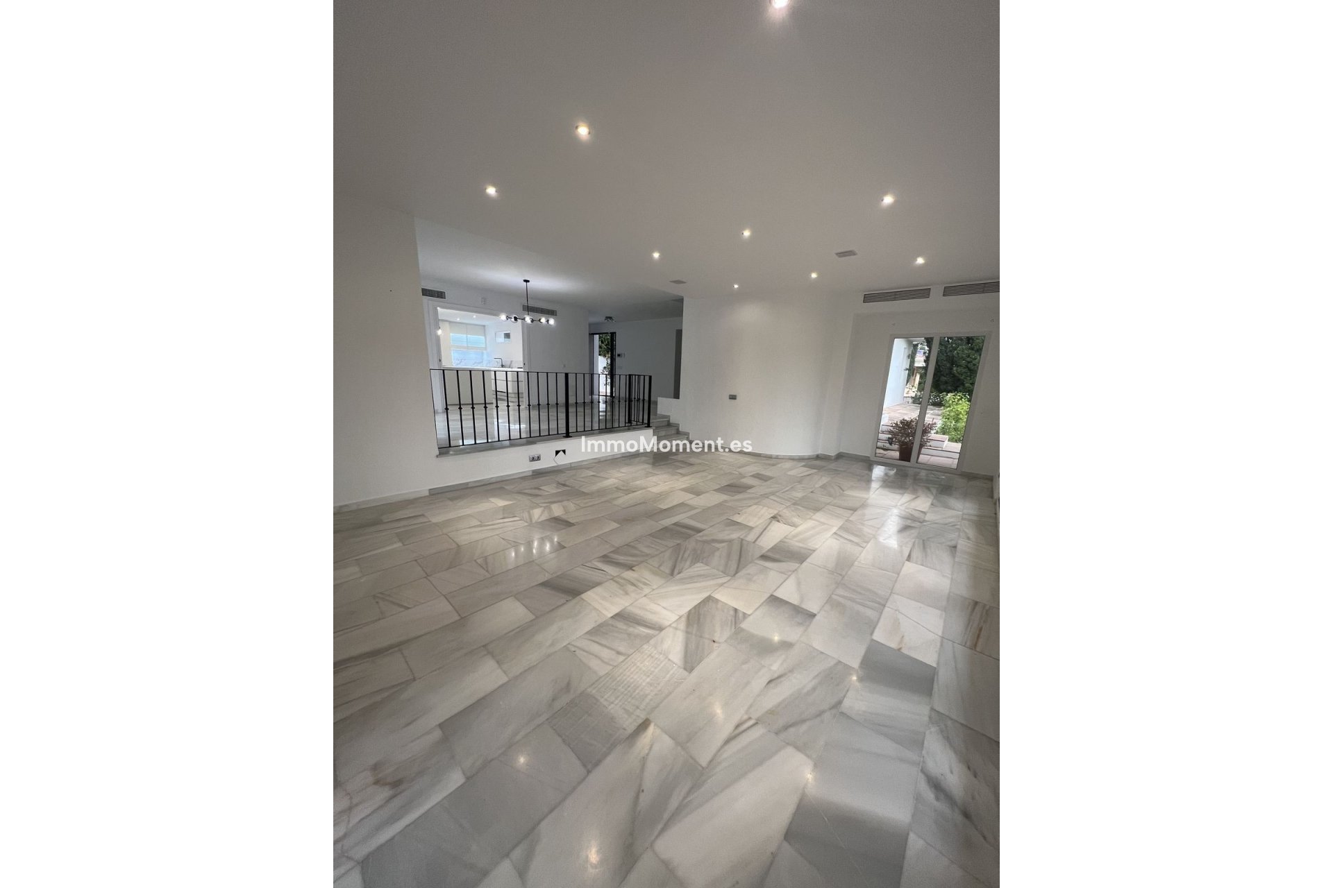 Reventa - Villa independiente - Marbella - Nueva Andalucía