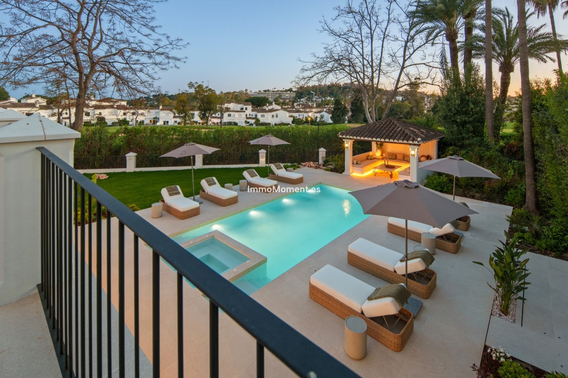 Reventa - Villa independiente - Marbella - Nueva Andalucía