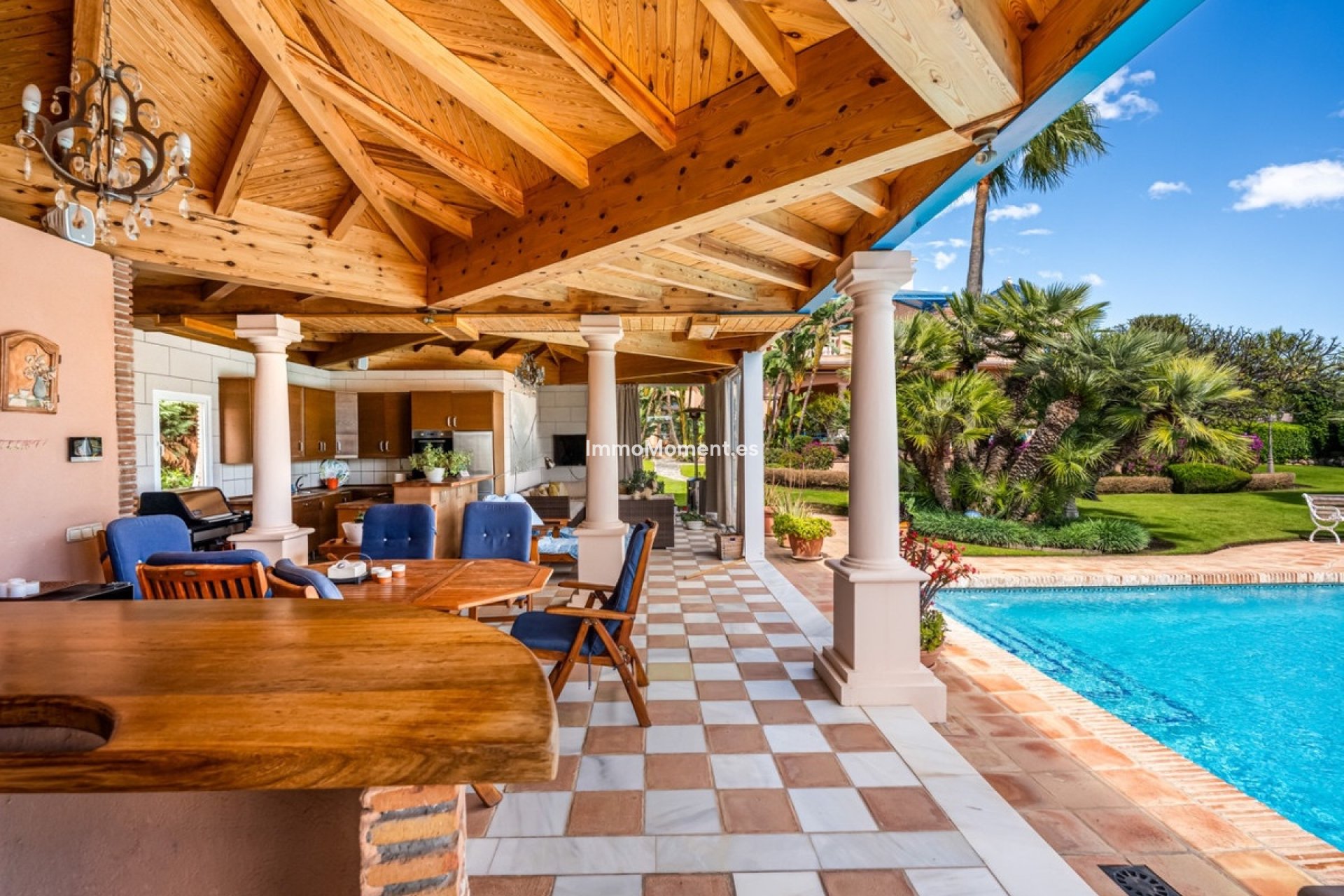 Reventa - Villa independiente - Marbella - Nueva Andalucía