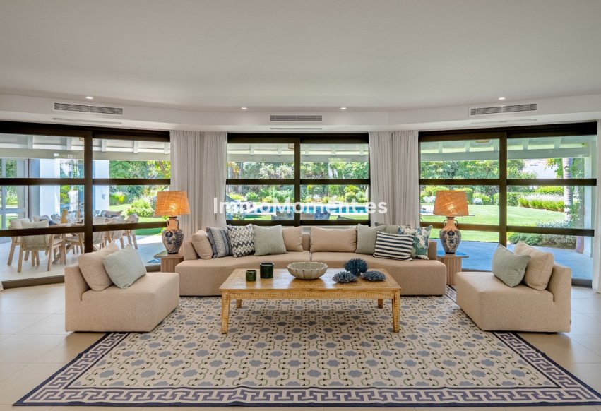 Reventa - Villa independiente - Marbella - Nueva Andalucía
