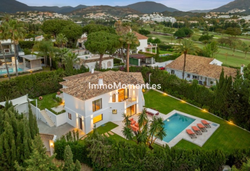 Reventa - Villa independiente - Marbella - Nueva Andalucía