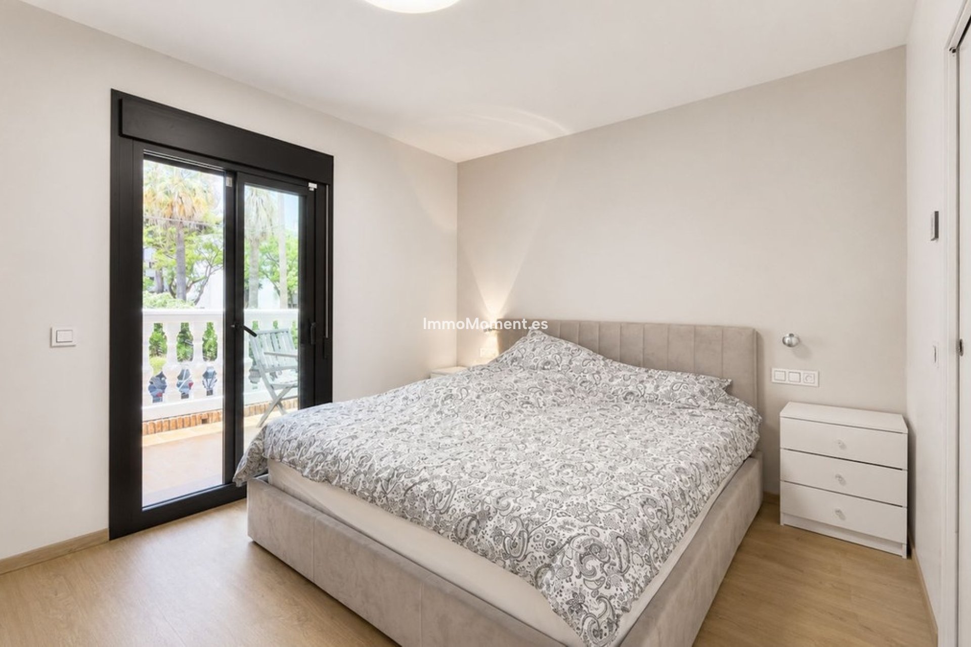 Reventa - Villa independiente - Marbella - Nueva Andalucía