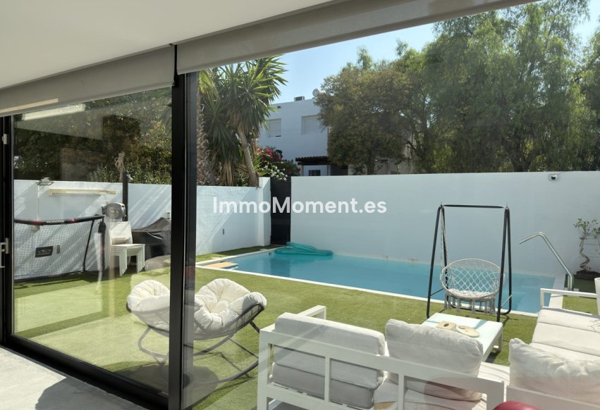 Reventa - Villa independiente - Marbella - Nueva Andalucía