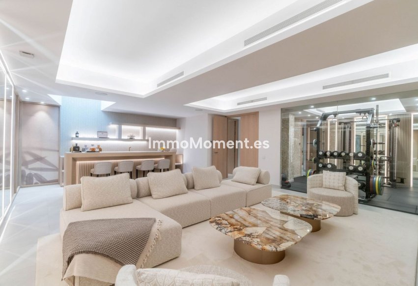 Reventa - Villa independiente - Marbella - Nueva Andalucía
