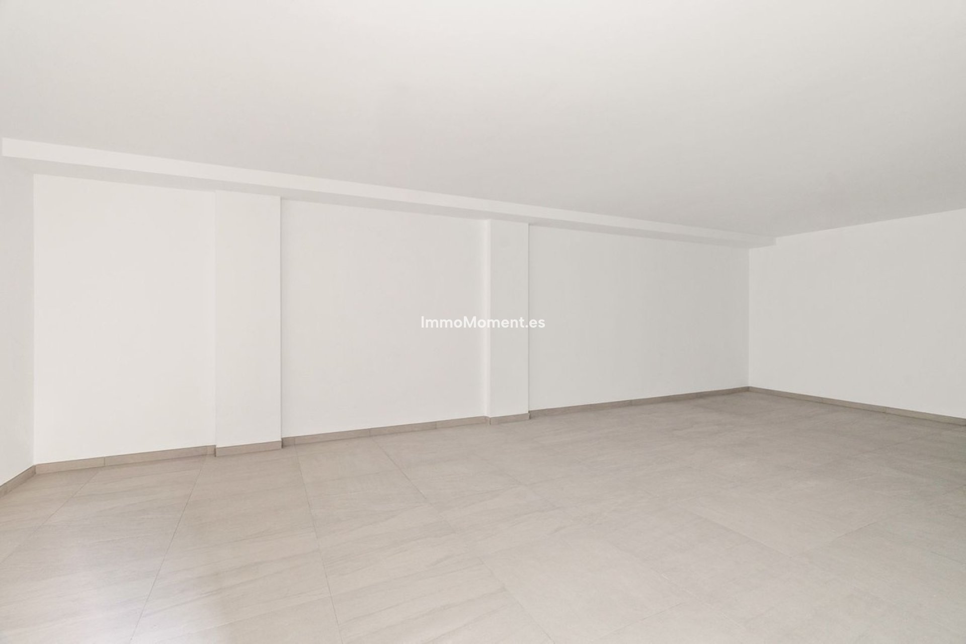 Reventa - Villa independiente - Marbella - Río Real
