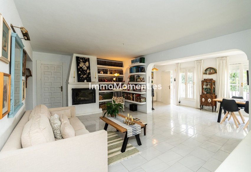 Reventa - Villa independiente - Marbella - Río Real