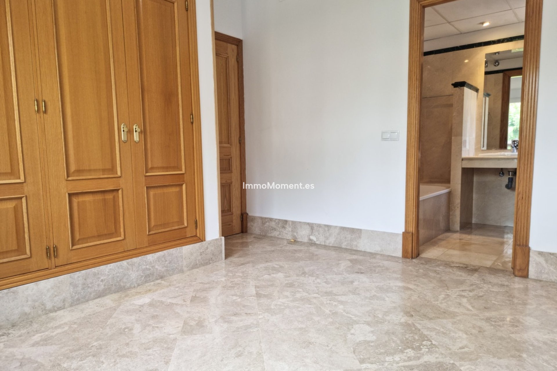 Reventa - Villa independiente - Marbella - Santa Clara