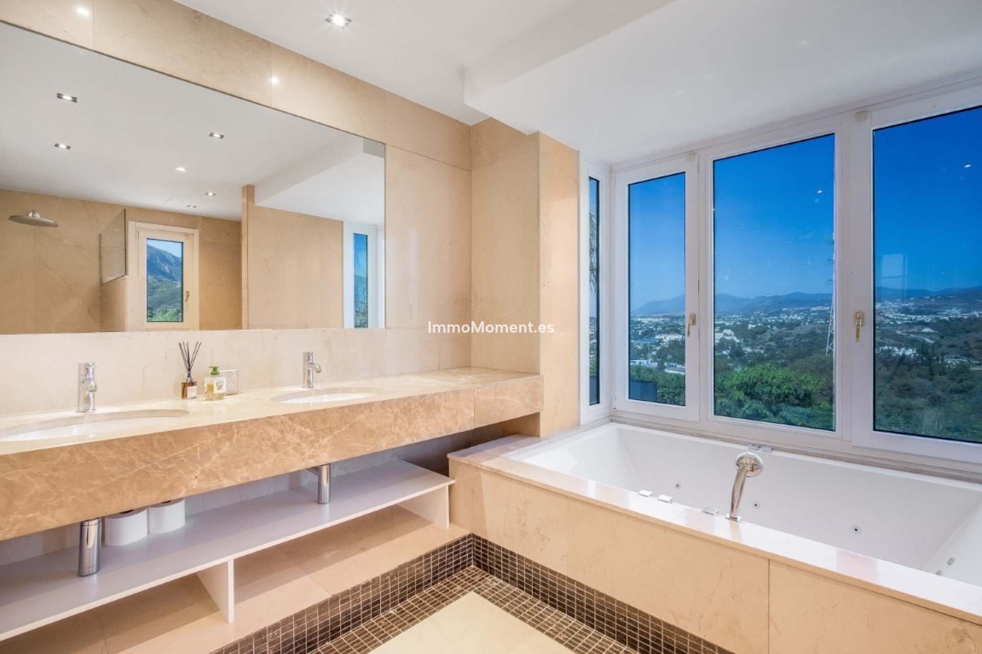Reventa - Villa independiente - Marbella - The Golden Mile
