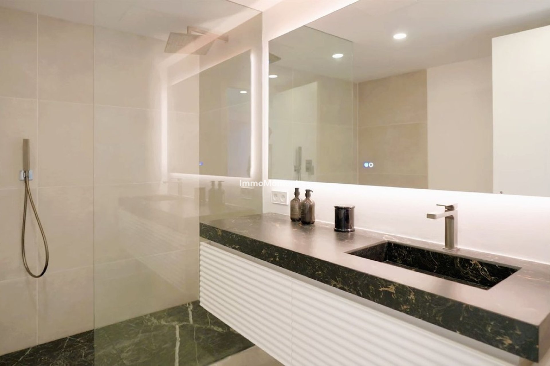 Reventa - Villa independiente - Marbella - The Golden Mile